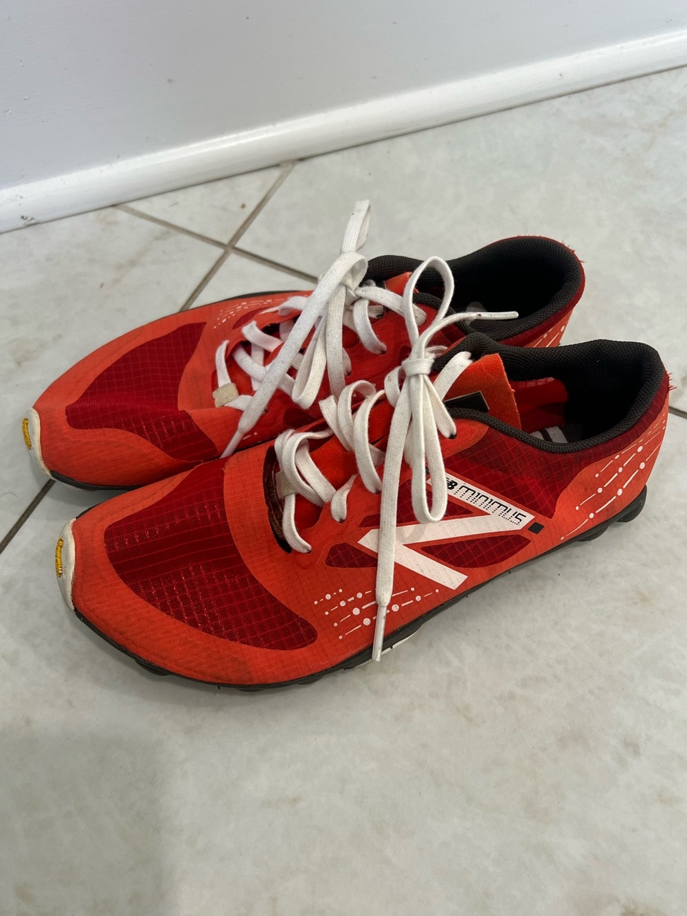 New Balance Orange WT00 Minimus Zero Trail Sneakers Size 6.5 US